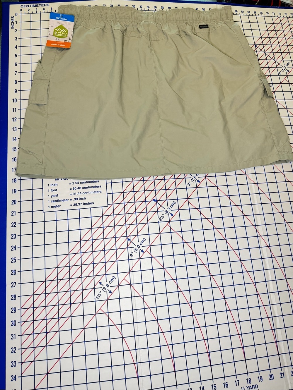 Columbia women’s skirt in Light Sage - Picture 2 of 3